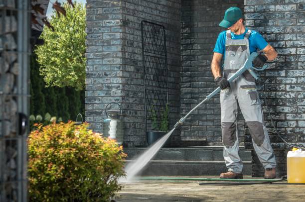 Best Parking Lot and Garage Cleaning  in Guttenberg, IA